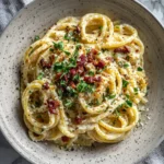One Pot Creamy Garlic Pasta